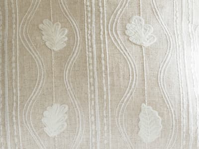 Embroidered leaves in ivory