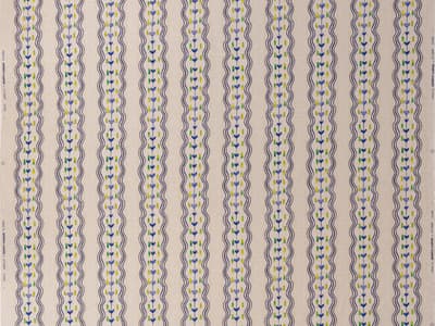 Hand-drawn stripes with breezy charm