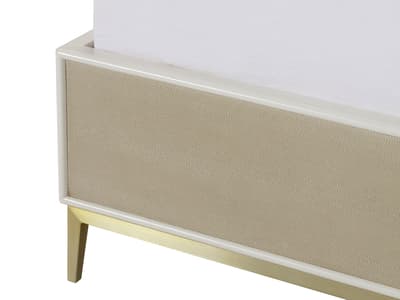 Luxury bed