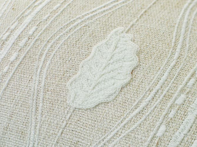 Embroidered leaves in ivory
