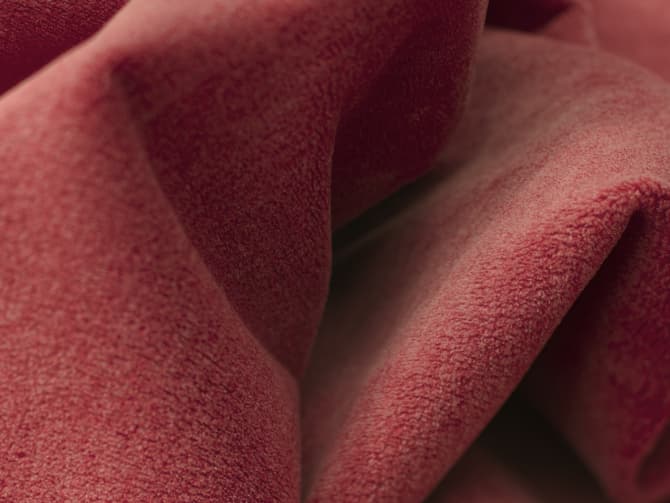 Luxurious high-pile velvet