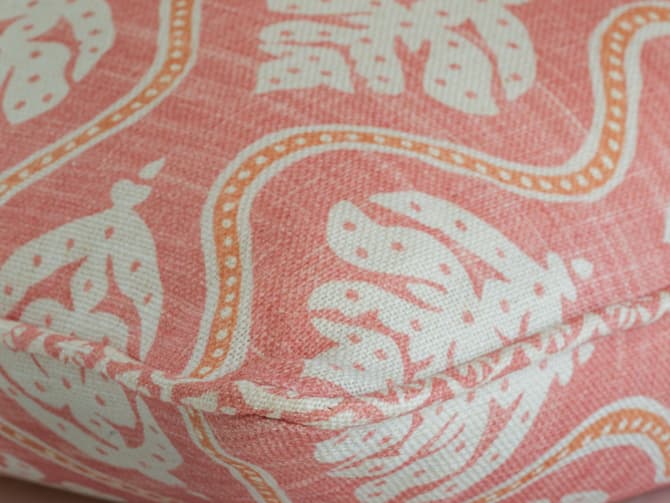 Leaf motif cushion in pink