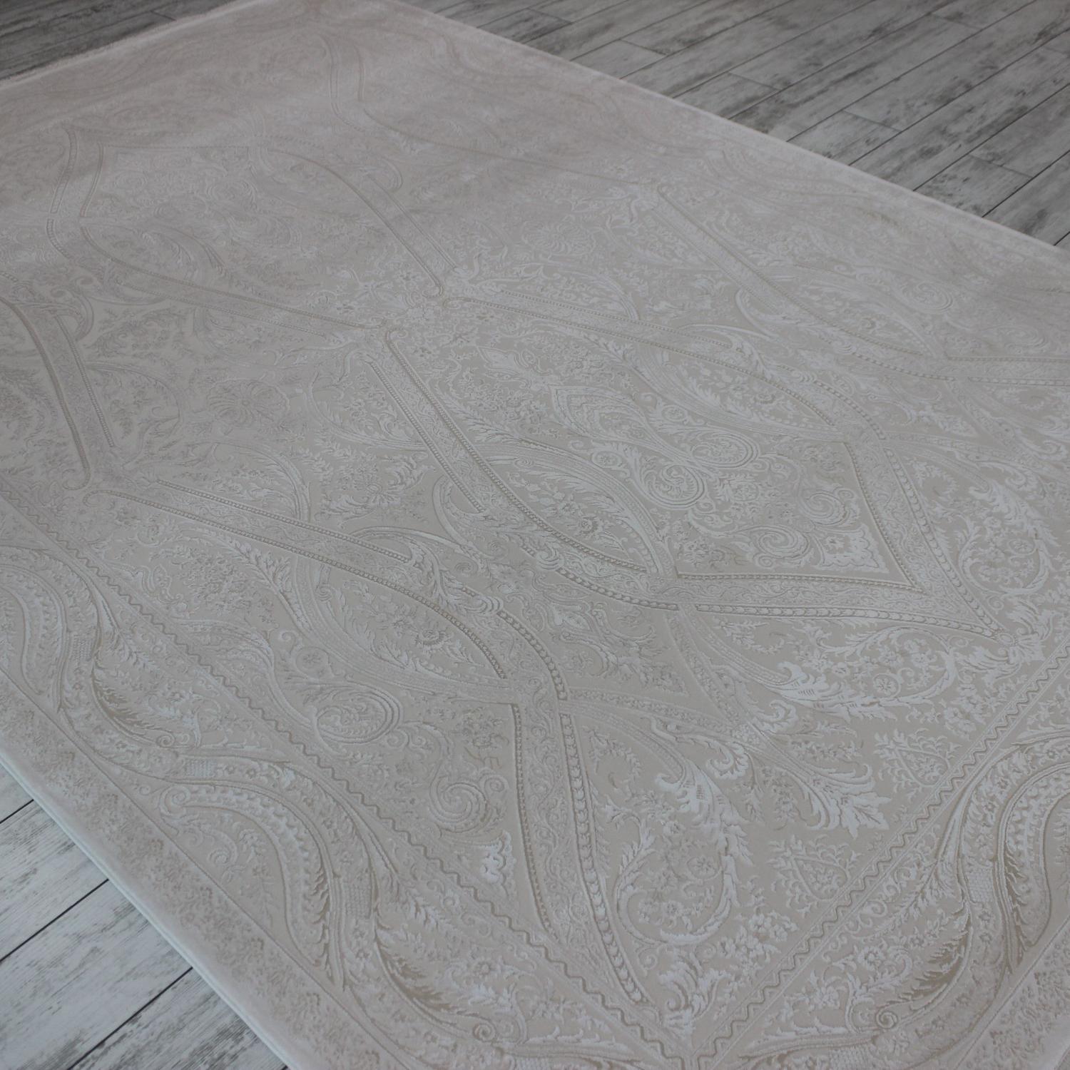 Avalee Rug 240cm X 340cm - Andrew Martin