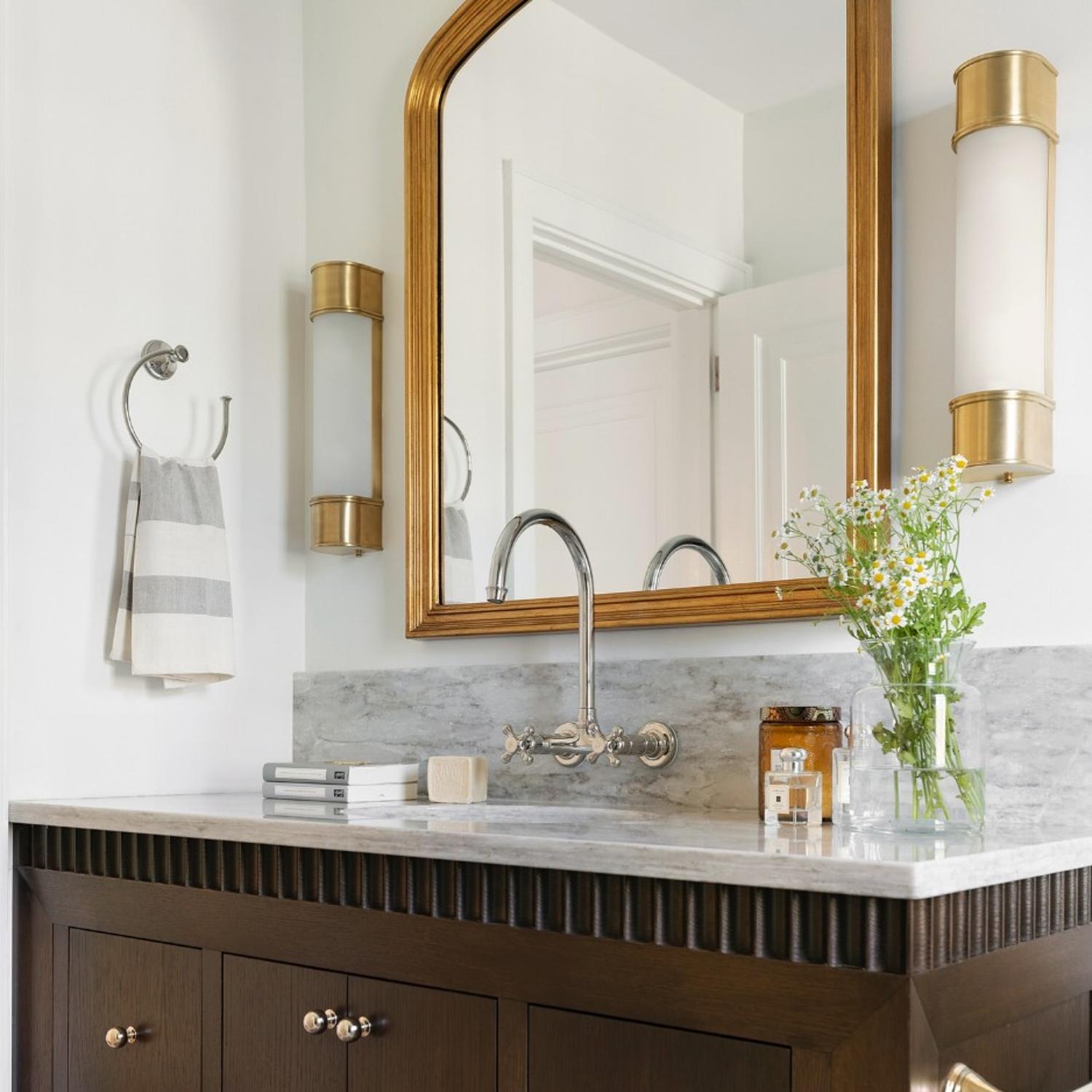 Oxford Large Wall Light Brass Light Large Antique-burnished Brass - Andrew Martin