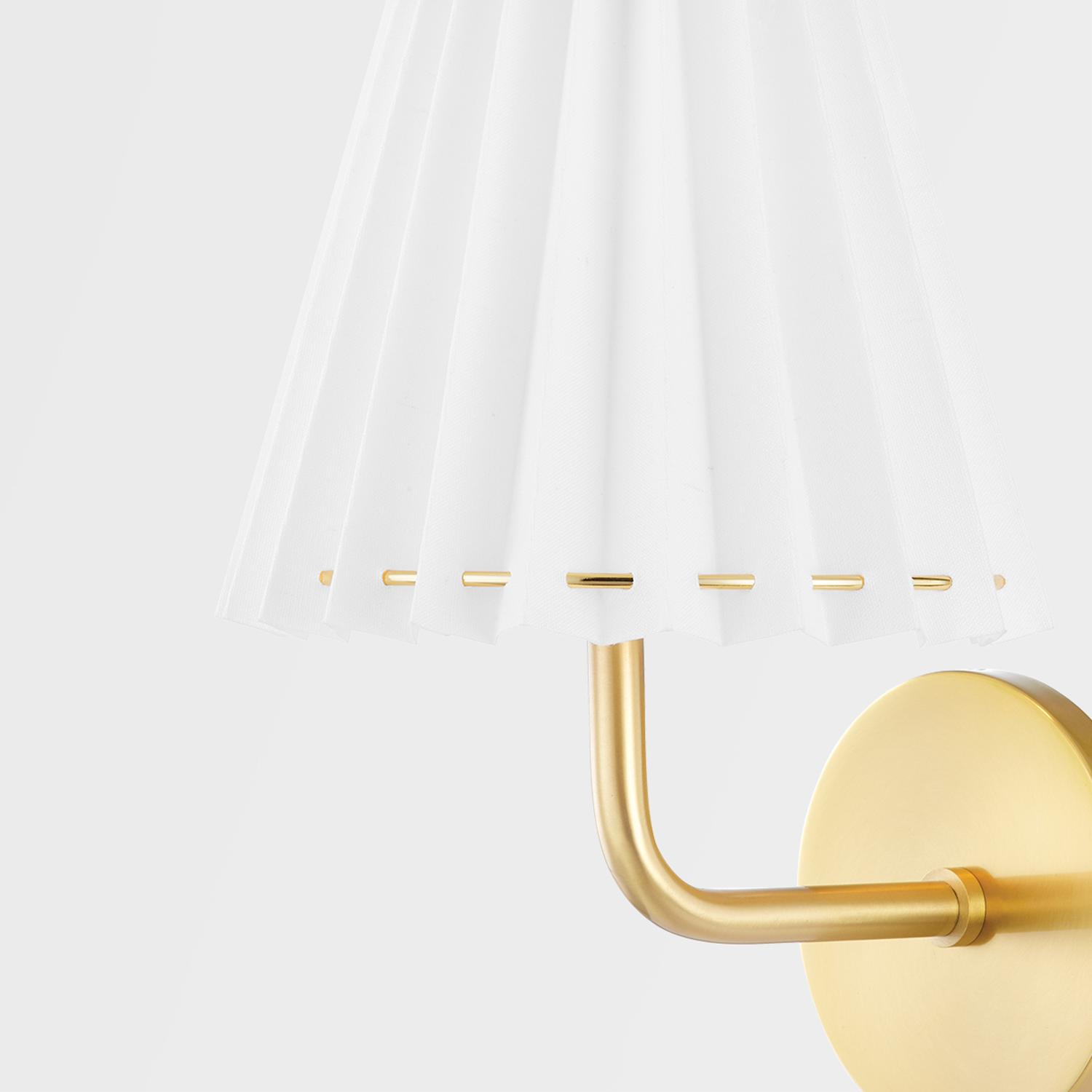 Demi Wall Light Brass Wall Light Aged Brass - Andrew Martin